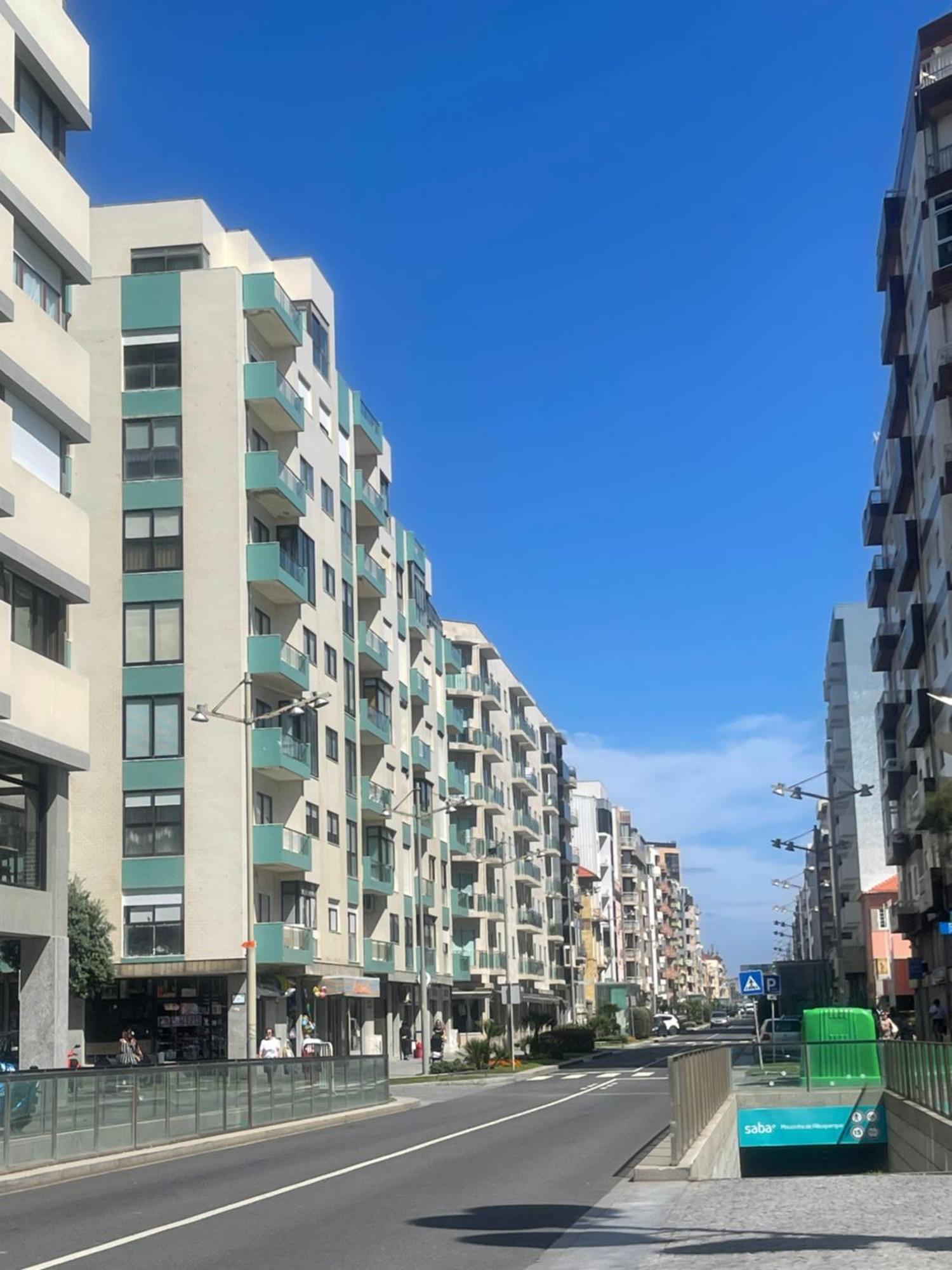 Spacieux Appartement Avec Terrasse Póvoa de Varzim Eksteriør bilde